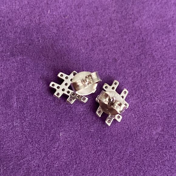 💛 NEW 925 Number Sign & CZ Earrings - Picture 4 of 4